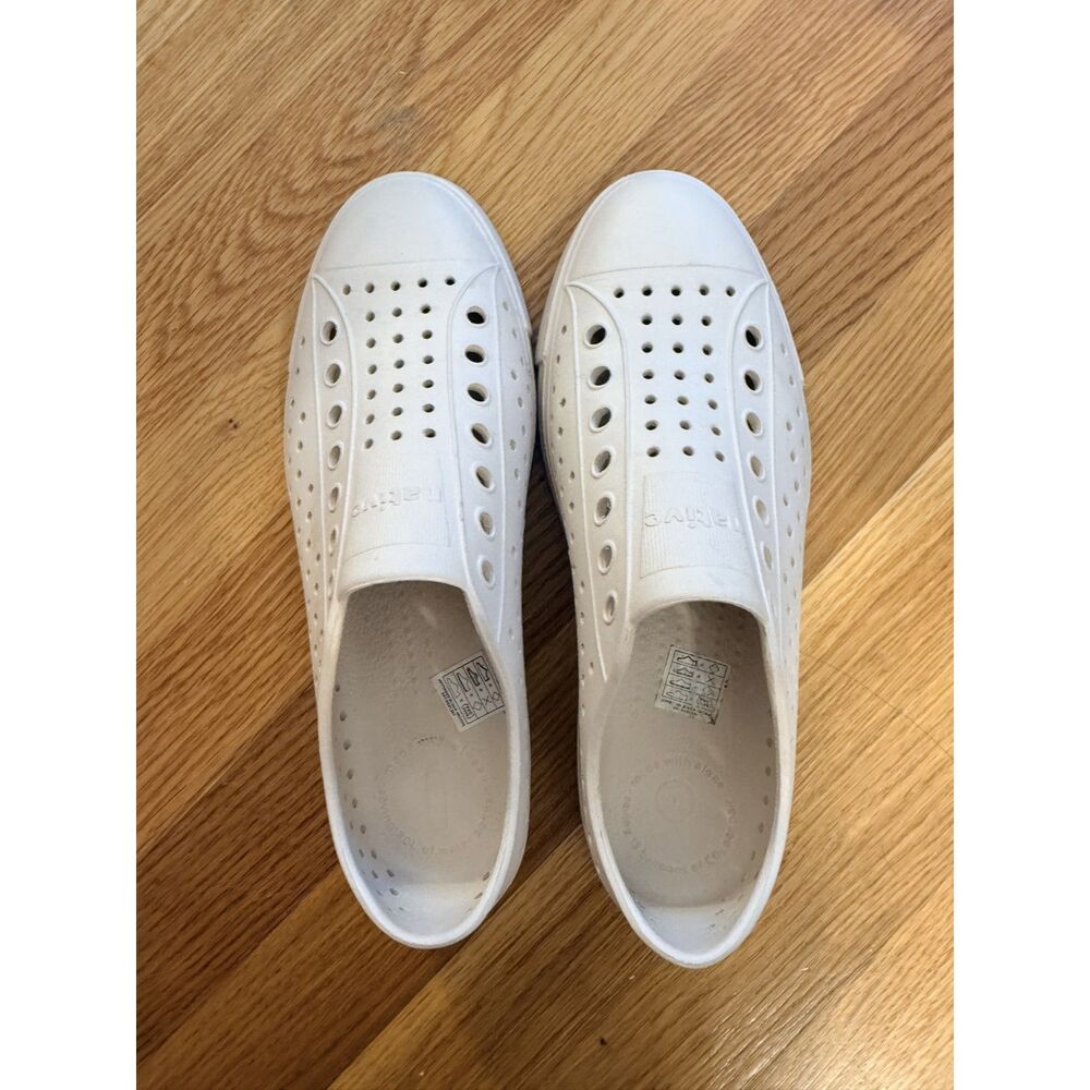 Native Jefferson Sugarlite Bone White Slip On Shoes Unisex M6 W8 EU39